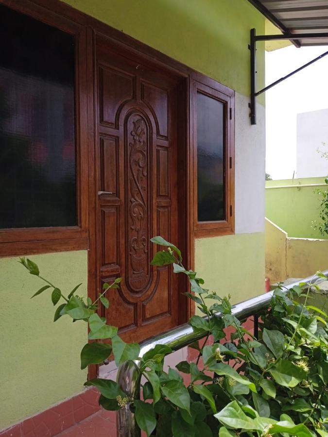Criston Home Stay Madurai Exteriör bild