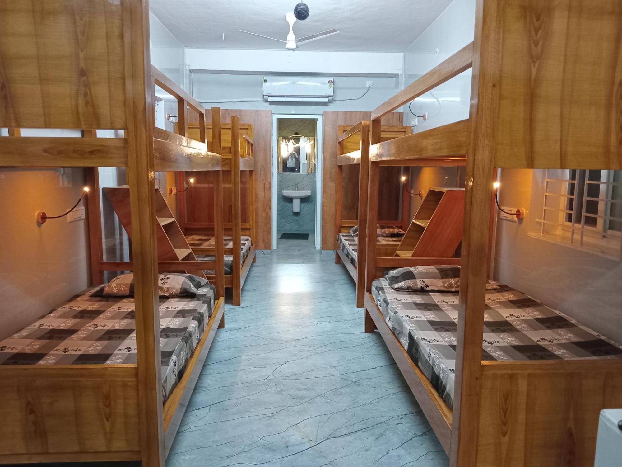 Criston Home Stay Madurai Exteriör bild